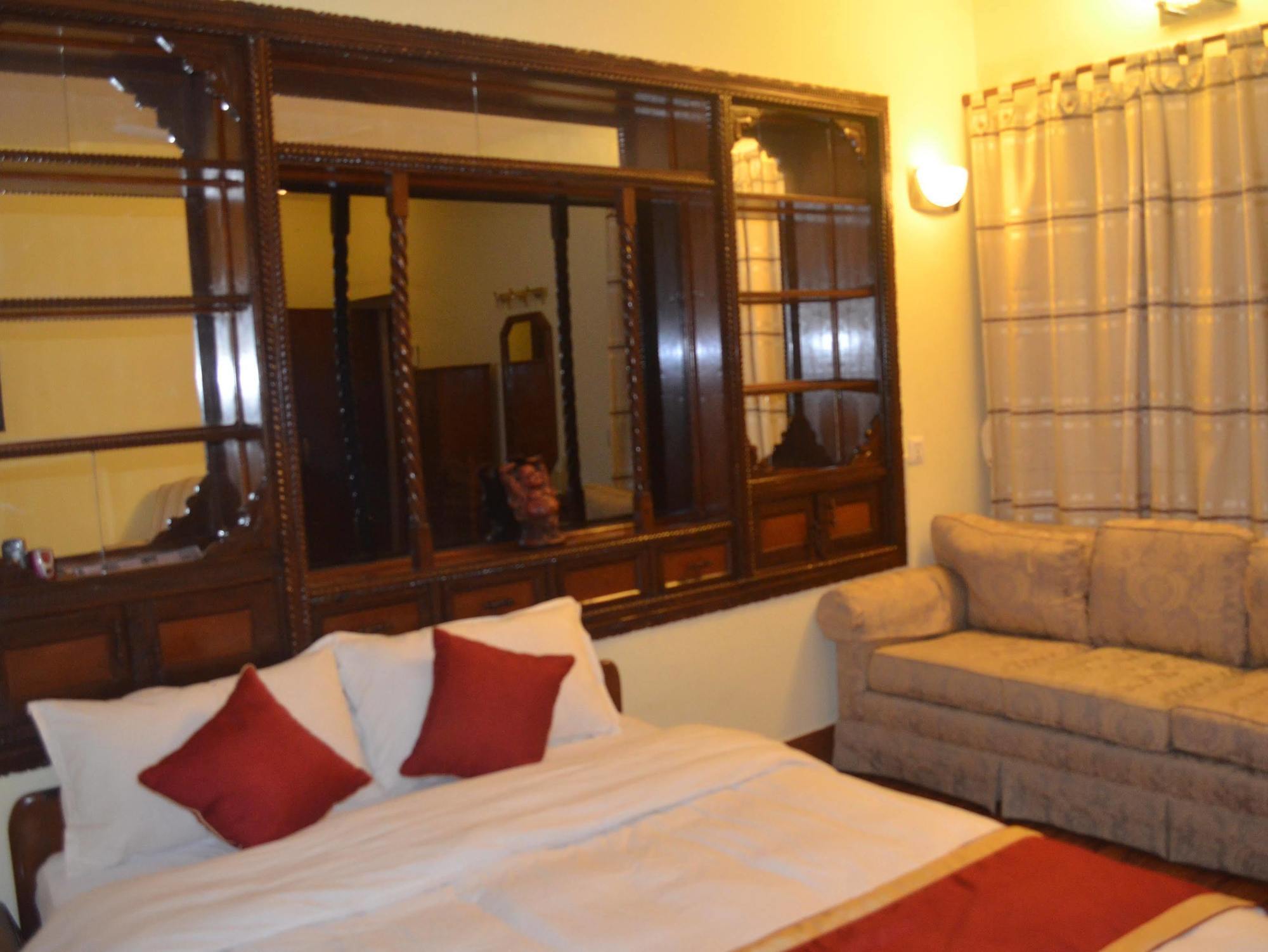 Potala Tourist Home Katmandou Extérieur photo